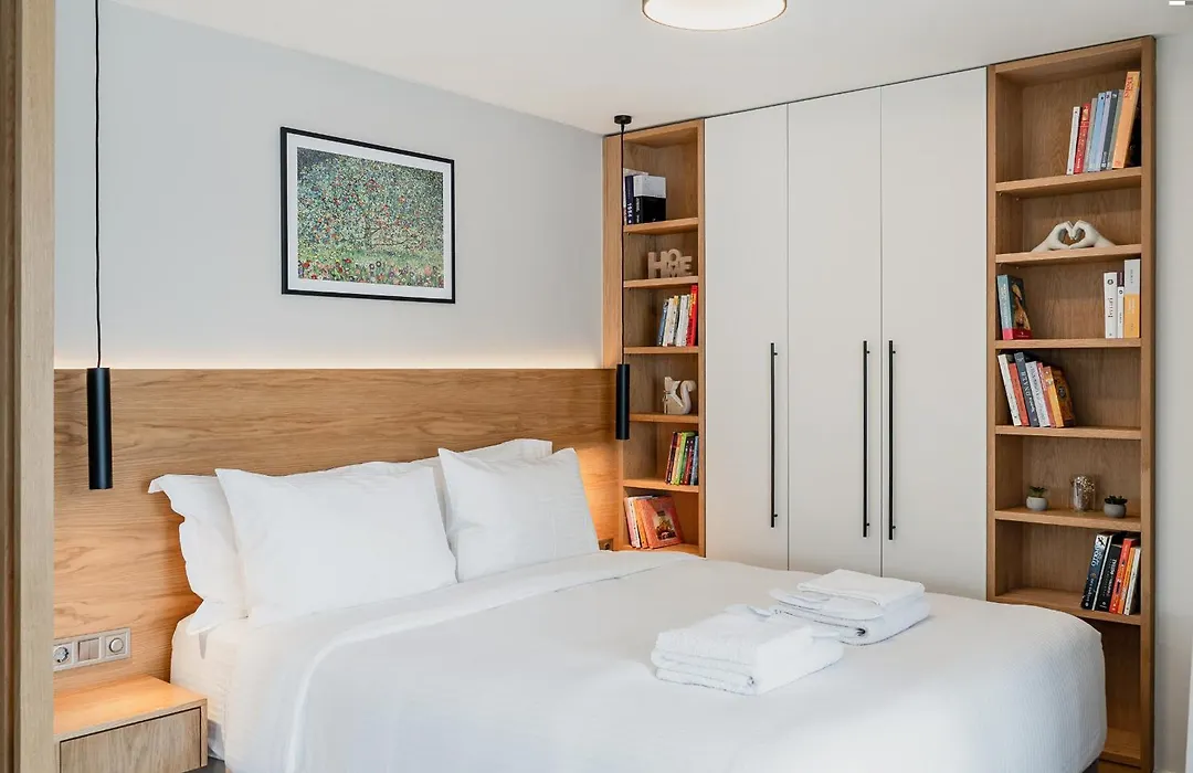 Amazing Stay II-1